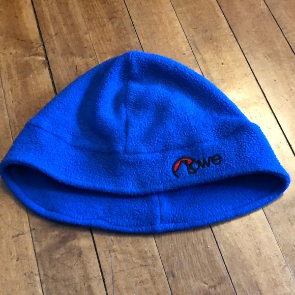 lowe alpine hat